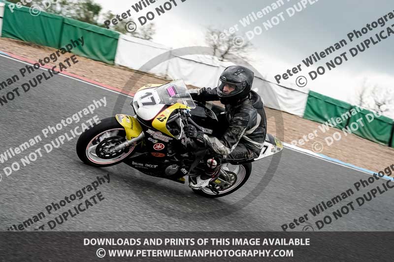 enduro digital images;event digital images;eventdigitalimages;mallory park;mallory park photographs;mallory park trackday;mallory park trackday photographs;no limits trackdays;peter wileman photography;racing digital images;trackday digital images;trackday photos